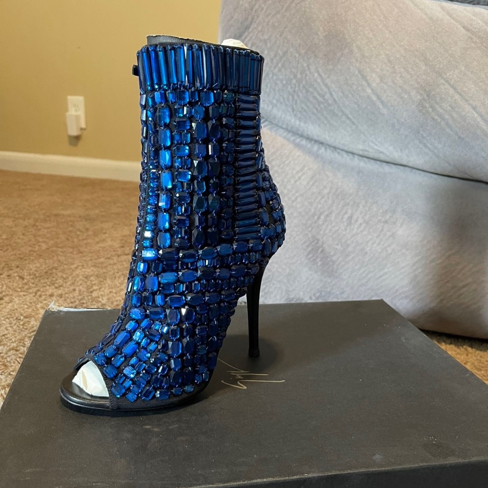Giuseppe Zanotti